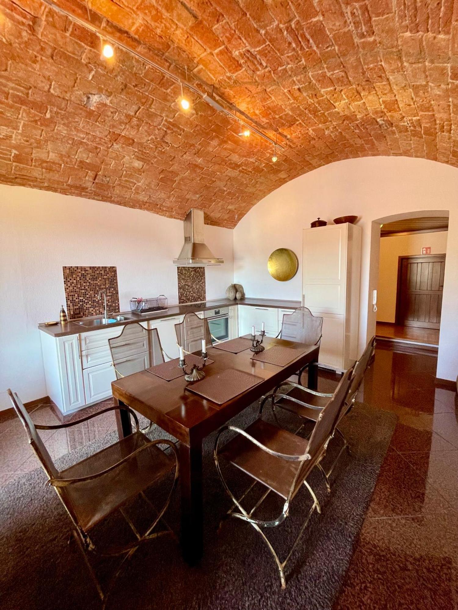 City Apartment On The Beach Rapallo Exterior photo