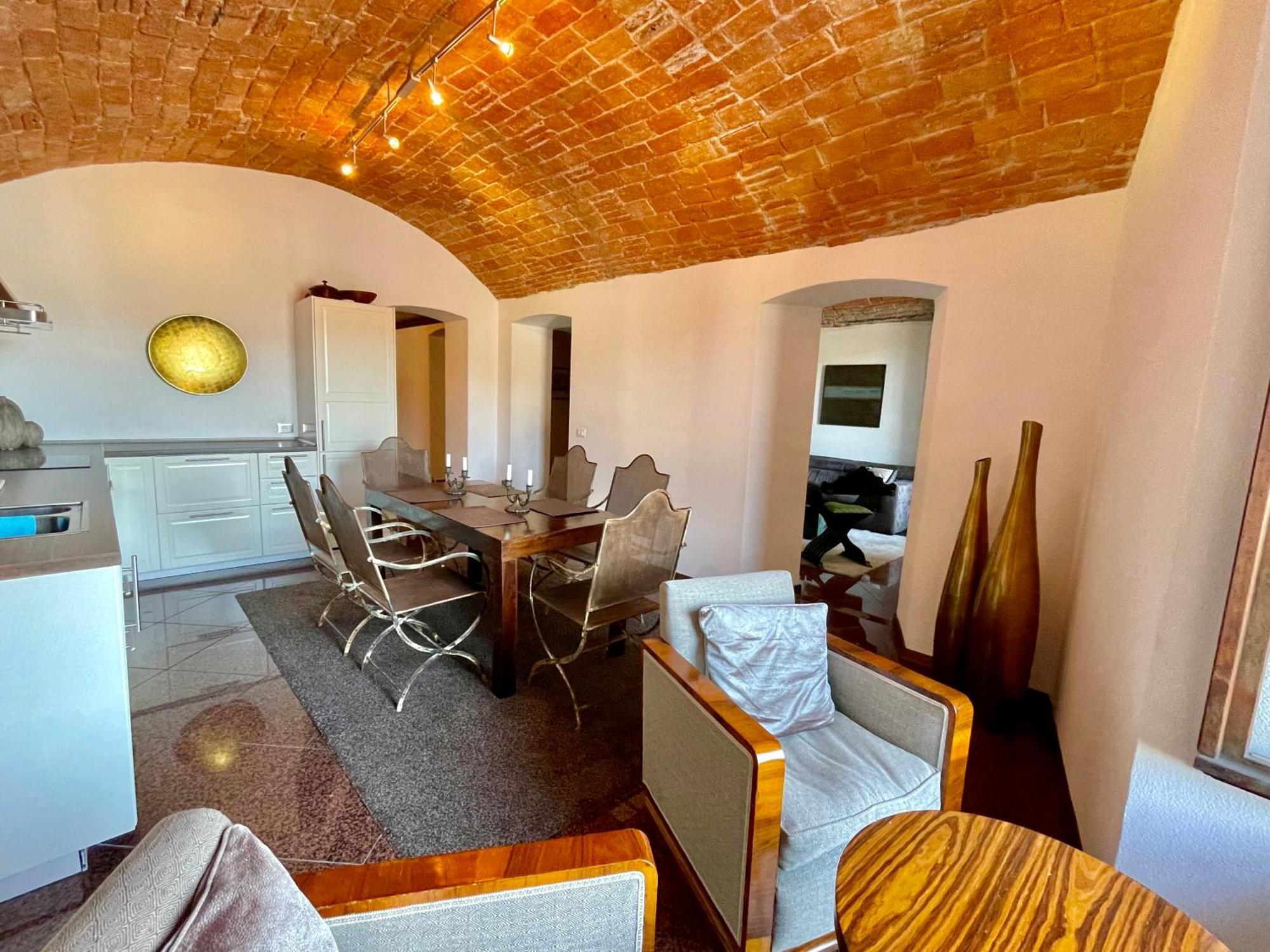 City Apartment On The Beach Rapallo Exterior photo