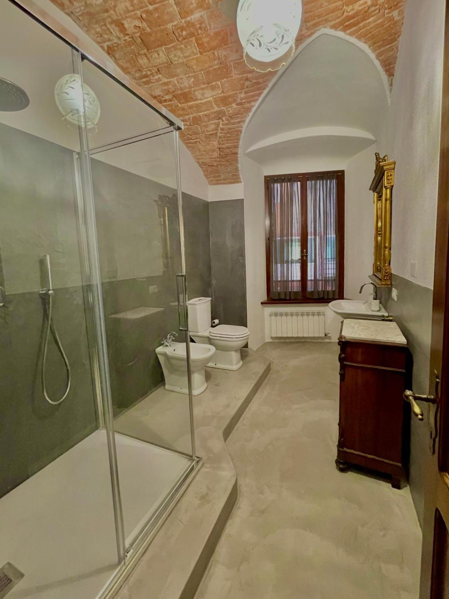 City Apartment On The Beach Rapallo Exterior photo